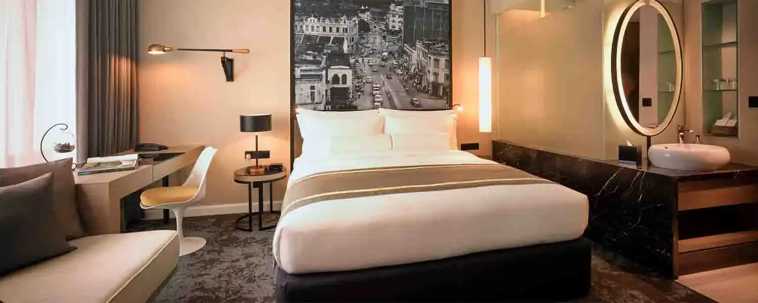 Hotel Stripes Kuala Lumpur, Autograph Collection-1